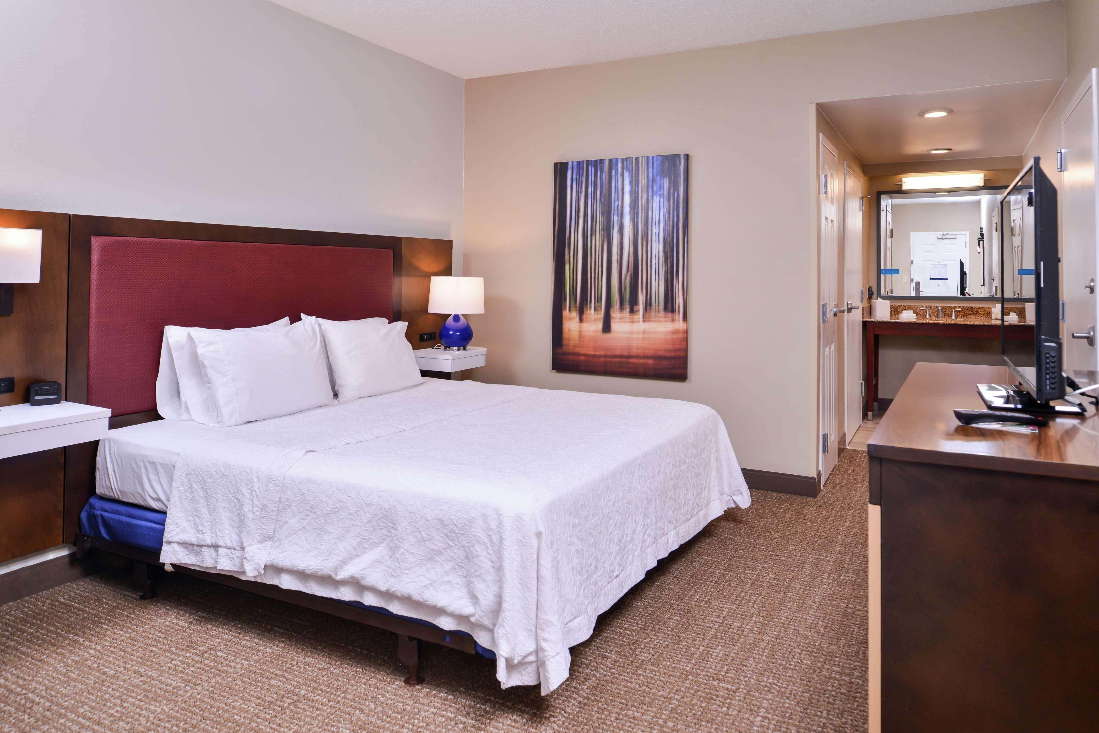 Hampton Inn Lexington Historic Area Екстер'єр фото