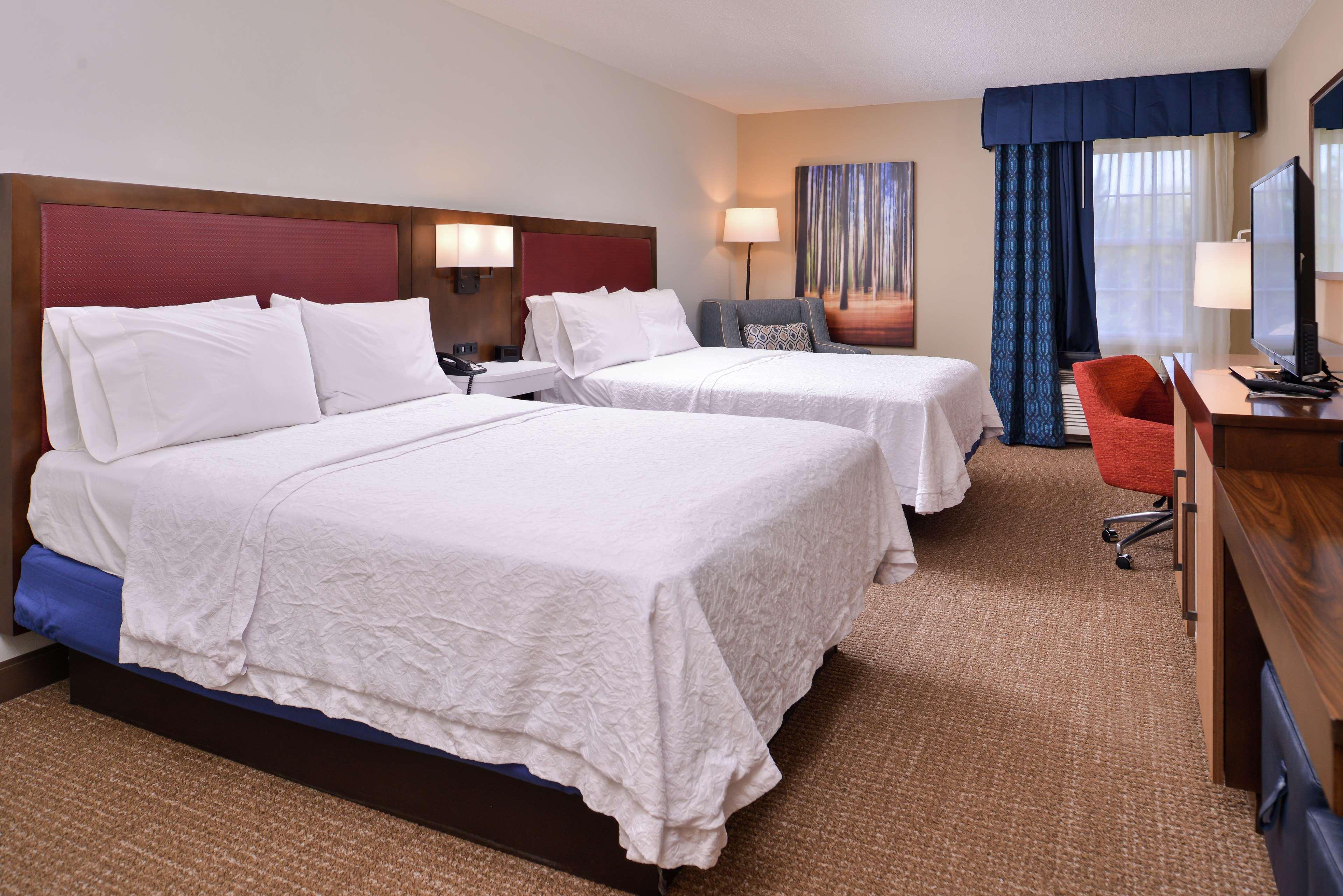 Hampton Inn Lexington Historic Area Екстер'єр фото