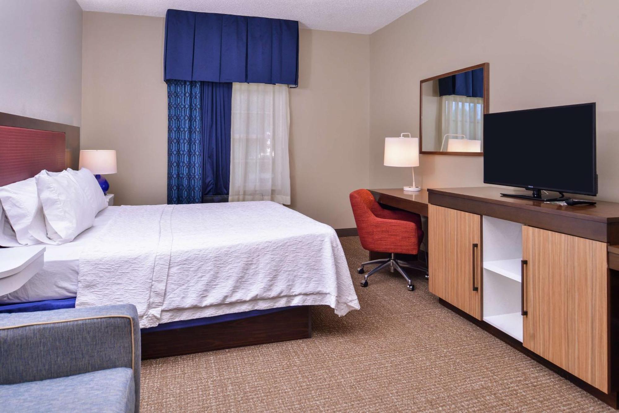 Hampton Inn Lexington Historic Area Екстер'єр фото